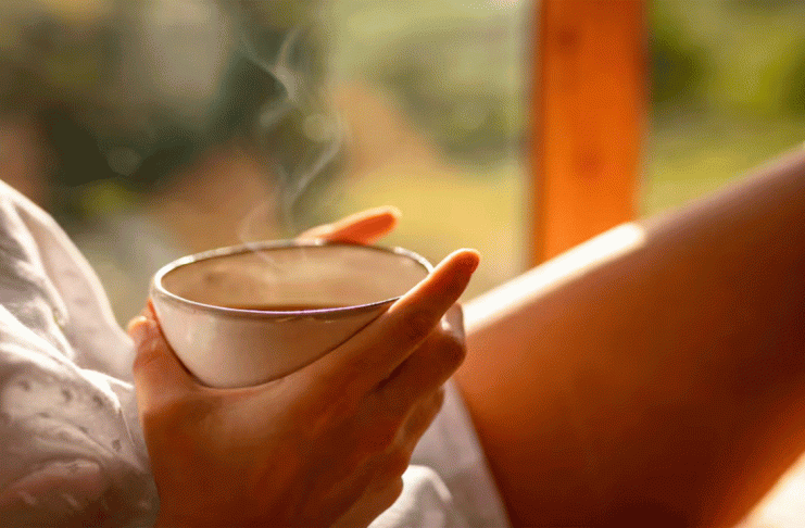 5 tés que alivian tu estómago y mejoran la digestión