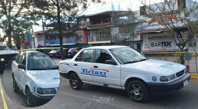 M0t0s1c4r10s b4l34n y h13r3n a taxista en la Calzada Benito Juárez de Uruapan