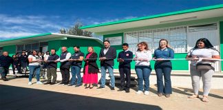 Escuela Secundaria Técnica 136 recibe salón, explanada y balizamiento
