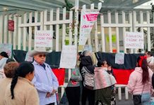 Paralizan servicios de salud en la región Uruapan por huelga sindical