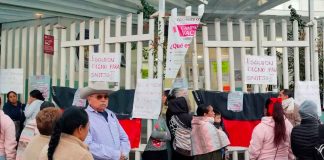 Paralizan servicios de salud en la región Uruapan por huelga sindical