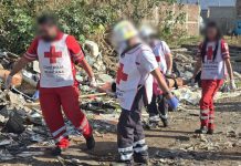 Localizan a hombre brutalmente golpeado y maniatado en baldío