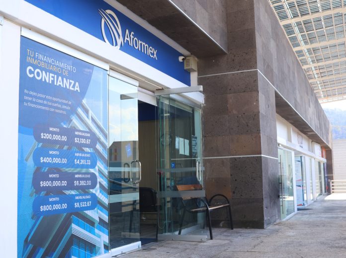 29667686-6c2a-44f5-ae8a-55f3b8527d4d