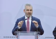 Revisión de penales continuará en Michoacán se busca quitar la señal de teléfono para impedir extorsiones: Bedolla