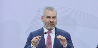 Revisión de penales continuará en Michoacán se busca quitar la señal de teléfono para impedir extorsiones: Bedolla