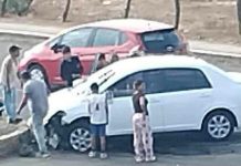 Ocurre choque entre dos vehículos al sur de Morelia