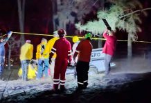 Rescatan cuerpos de dos brigadistas fallecidos en incendio forestal en Tacámbaro