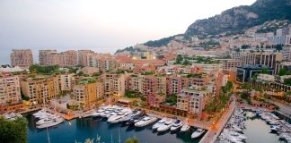 Papa León XIV alza la voz en Mónaco: critica la brecha entre ricos y pobres