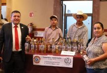 Celebra Vicente Gómez incorporación de cooperativas en la Ley de Desarrollo Económico