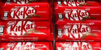 Roban más de 400 mil barras de KitKat en Europa; Nestlé advierte posible escasez