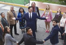 “La Oficina”: la comedia que satiriza el nepotismo en las empresas mexicanas