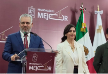 Aspirantes candidatos de Morena no harán precampaña ni dejarán su cargo: Bedolla