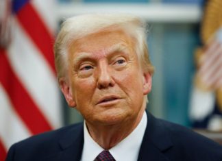 Trump dice que EU debe aprobar al próximo líder supremo de Irán; Teherán rechaza cualquier injerencia