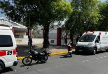 Repartidor de pizza resulta lesionado tras choque de motocicleta frente al Venustiano en Morelia