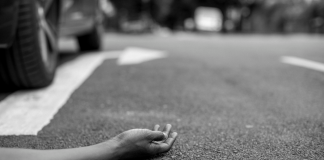 Motociclista arrollado muere en Tres Puentes, Morelia