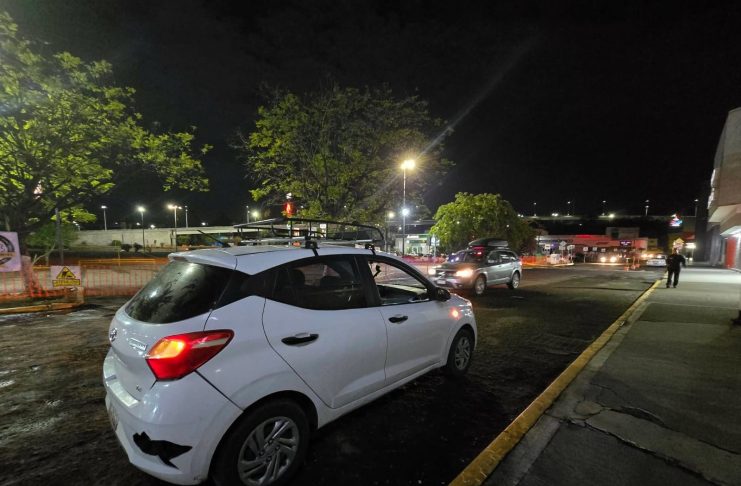 Reporte de persona baleada en estacionamiento de Walmart La Huerta moviliza a la Policía; resultó ser un choque*