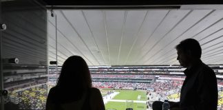 Propietarios de palcos preparan demanda por nuevo reglamento del Estadio Banorte