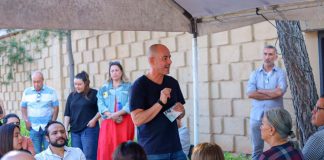 Adolfo Torres continúa atención a colonos del Sur