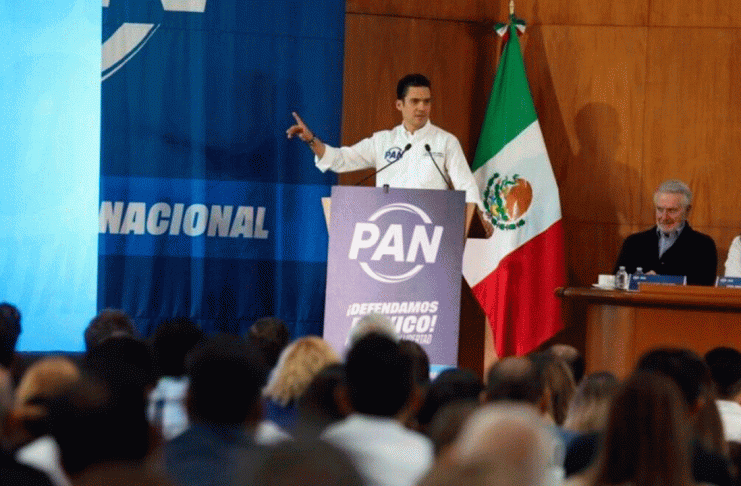 PAN abrirá candidaturas y elegirá a sus aspirantes con encuestas rumbo a 2027