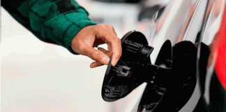 ¿Ahorrar hoy y pagar mañana? Lo que pasa si usas gasolina incorrecta