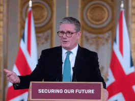 Keir Starmer alerta sobre adicción a redes sociales y anuncia consultas