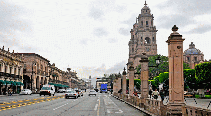 Más de 524 ambulantes se instalarán en el centro de Morelia por domingo de Ramos