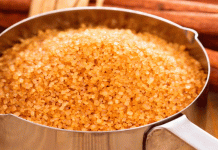 Azúcar morena: beneficios, riesgos y cómo consumirla con moderación