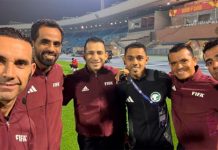 Tres árbitros mexicanos varados en Qatar por conflictos en medio oriente