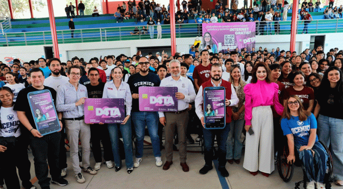 Se acabó el gasto en recargas; todos los estudiantes de prepas y universidades públicas tendrán internet gratis: Bedolla