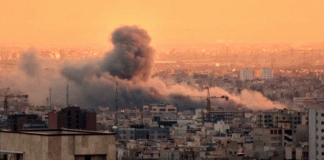 Estados Unidos lanza “poderoso” ataque contra la isla petrolera de Kharg en Irán