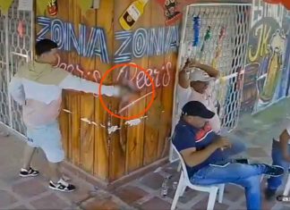 VIDEO//Captan brutal ataque de un sicario en plena luz del dia