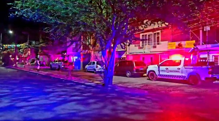 #VIDEO // Ataque armado deja cuatro personas asesinadas, en la colonia Revolución, en Zamora