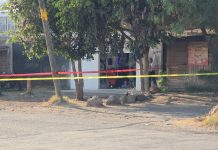 Motosicarios balean a tres jóvenes en una barbería de la Ignacio Lopez Rayón, al poniente de Morelia