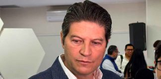 Anuncia Alfonso Martínez posibles denuncias contra personas que entregaron factibilidades a nombre de la ex junta de Santa María