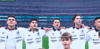 #VIDEO/ Fidalgo canta el himno mexicano y se gana a la afición