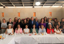 Mujeres empresarias son motor de la economía en Michoacán: JC Barragán