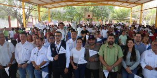 Gobierno de Apatzingán realiza la primera Feria de la Paz con servicios y apoyos para la comunidad.