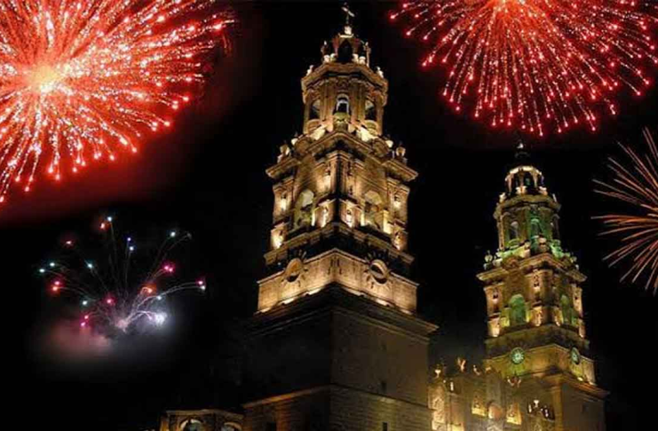 La Matraca monumental en Catedral de Morelia se alista para los días santos