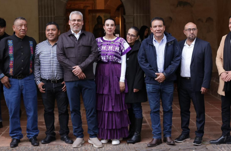 Bedolla y Josefina Rodríguez anuncian nueva ruta aérea AIFA-Morelia-Uruapan