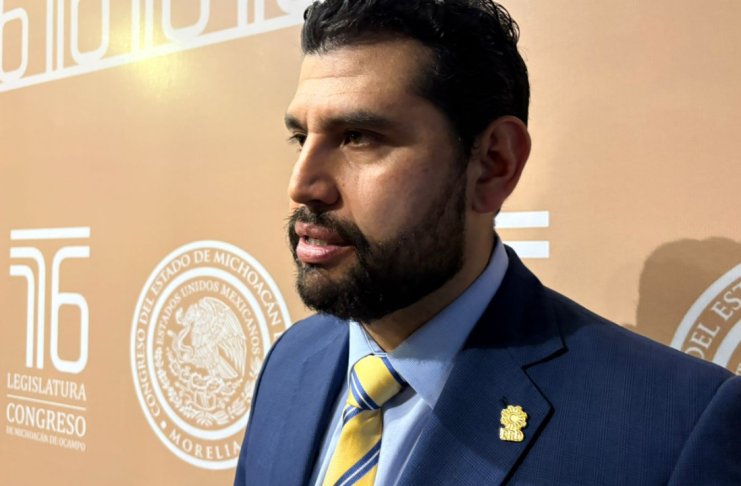 Octavio Ocampo advierte aviadurias y gastos irregulares en el Congreso del Estado