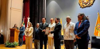 Reconocen trayectoria de “El Tío Pepe” en el 50 aniversario de Radio Nicolaita