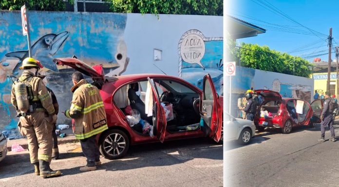 Intenta quemar un vehículo en pleno Centro de Uruapan y es detenida por la policía