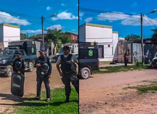 Hermanitos llegan de la escuela y encuentran a su mamá sin vida y a la pareja de ella ahorcada