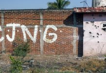 Cárteles utilizan anexos irregulares como prisiones para víctimas de reclutamiento forzado