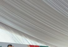 99 priistas rinden protesta como los defensores de los distritos federales en Michoacán