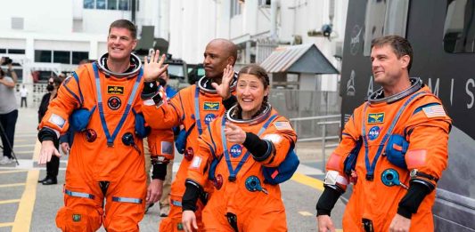 Este es el día a día de los tripulantes de Artemis II