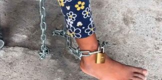 Rescatan a niñas de 2 y 5 años que deambulaban encadenadas en Reynosa