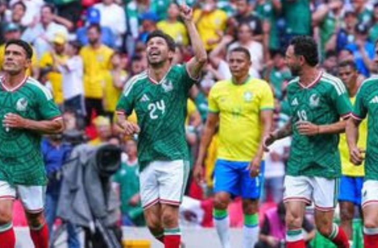 México derrota 3-2 a Brasil en vibrante Partido de Leyendas en el Estadio Banorte