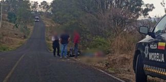 Motociclista sufre mortal accidente en la Morelia-Chiquimitío; ya está identificado