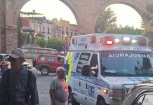 Choque entre auto y moto deja un herido cerca de la Fuente de Las Tarascas